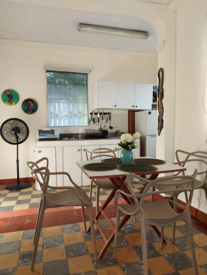 Casa Congo & Casa Rayo Verde - Restaurante - Galeria De Arte 波托韦洛 外观 照片